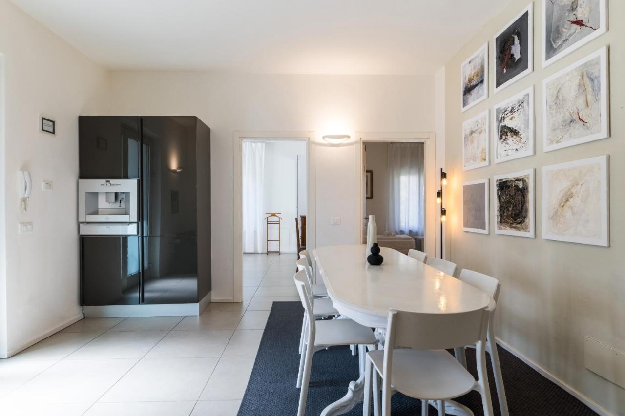 Carly'S Rooms Torbole Sul Garda Ngoại thất bức ảnh