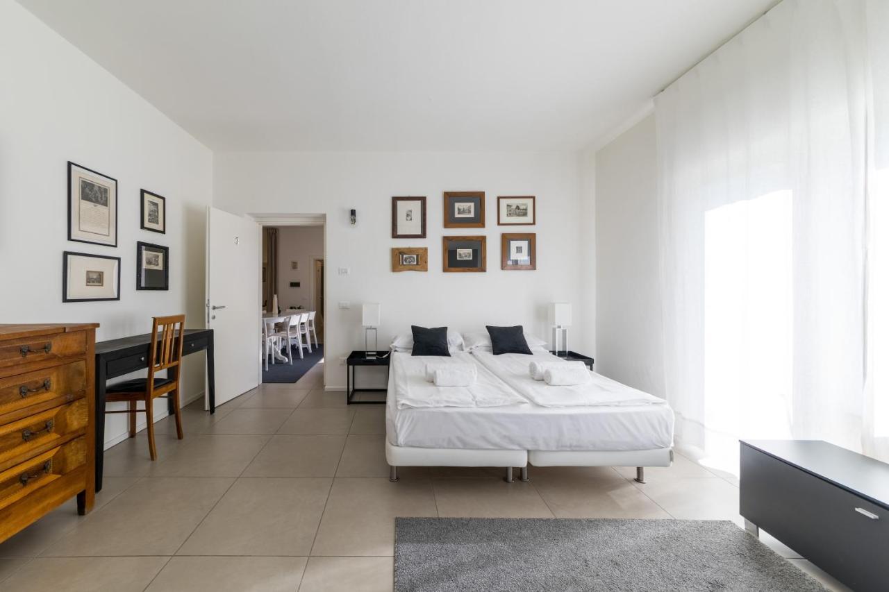 Carly'S Rooms Torbole Sul Garda Ngoại thất bức ảnh